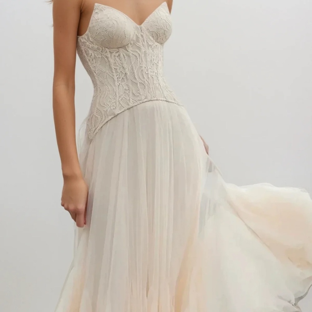 Elegant Cream Lace Corset Dress